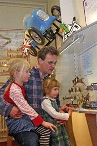 Curtis Museum