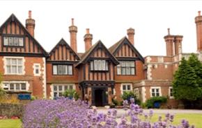 Macdonald Elmers Court Hotel & Resort