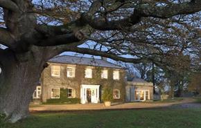 Whitley Ridge Hotel