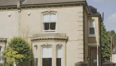 The Avenue B & B