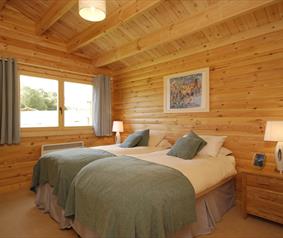 south winchester lodges bedroom